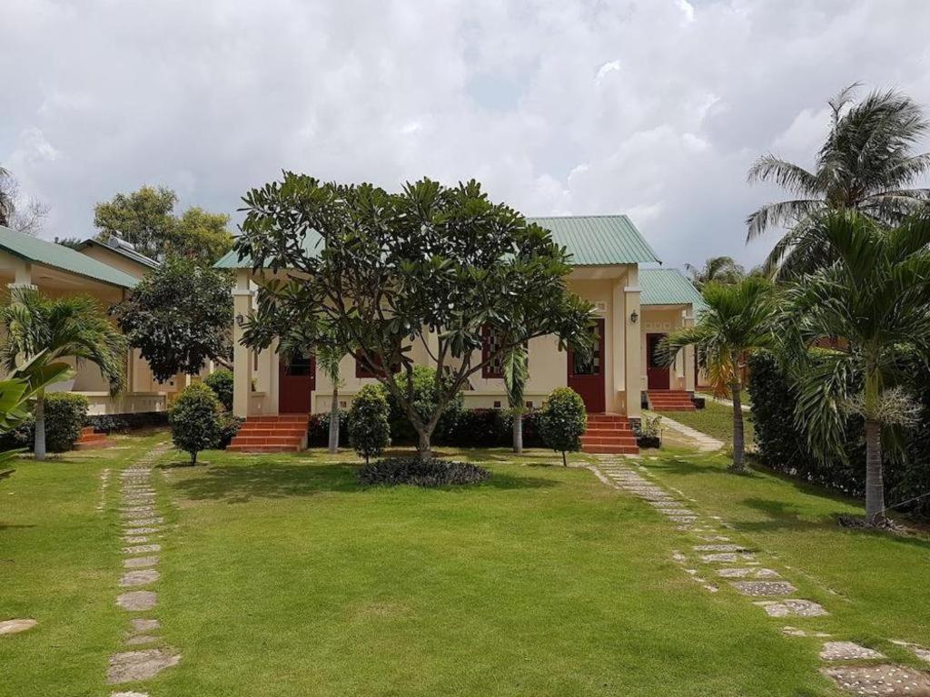 Herbal Hotel & Spa Mui Ne Phan Thiet Exteriör bild
