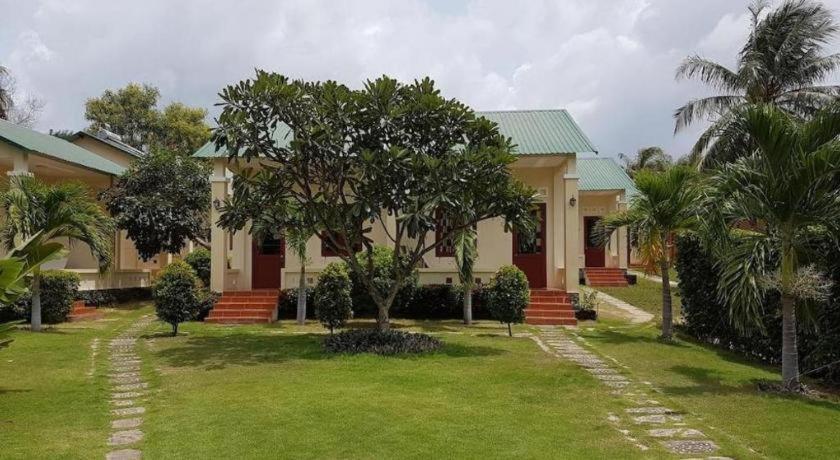 Herbal Hotel & Spa Mui Ne Phan Thiet Exteriör bild